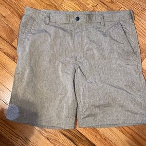 Like New GH Bass & Co Men’s Walking Shorts Size 38